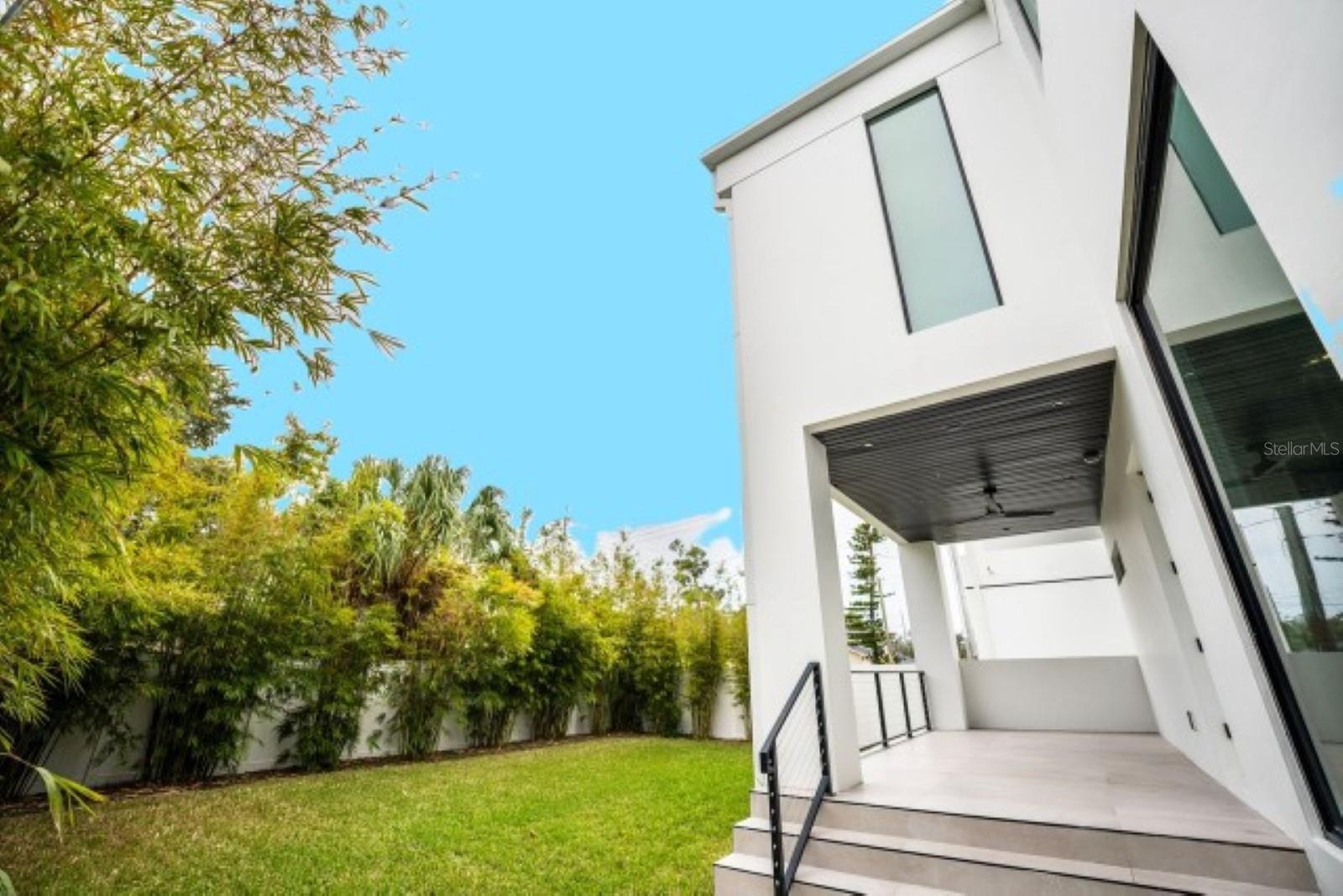 Image 26 of 83 For 3010 Trilby Avenue