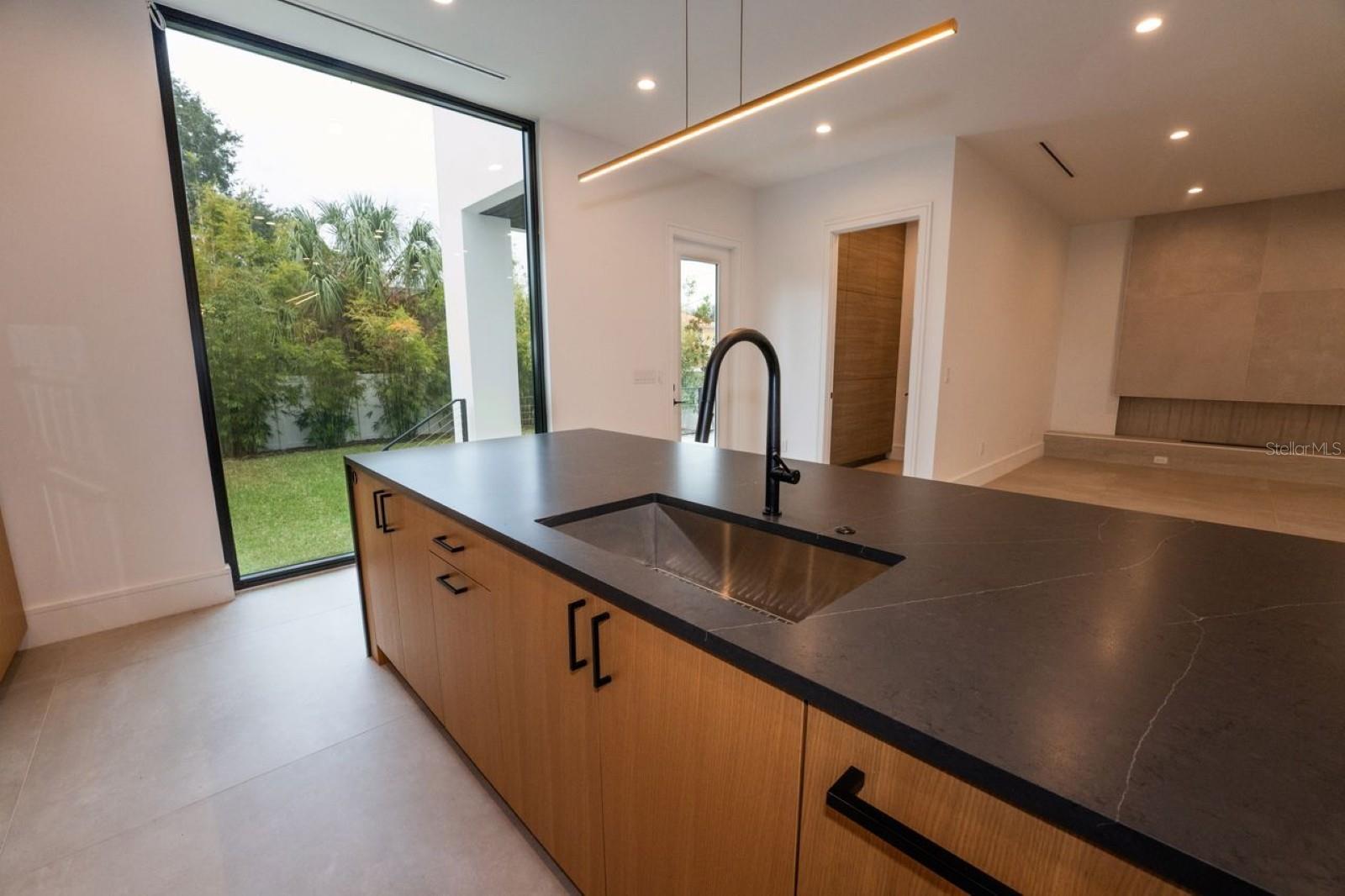 Image 31 of 83 For 3010 Trilby Avenue