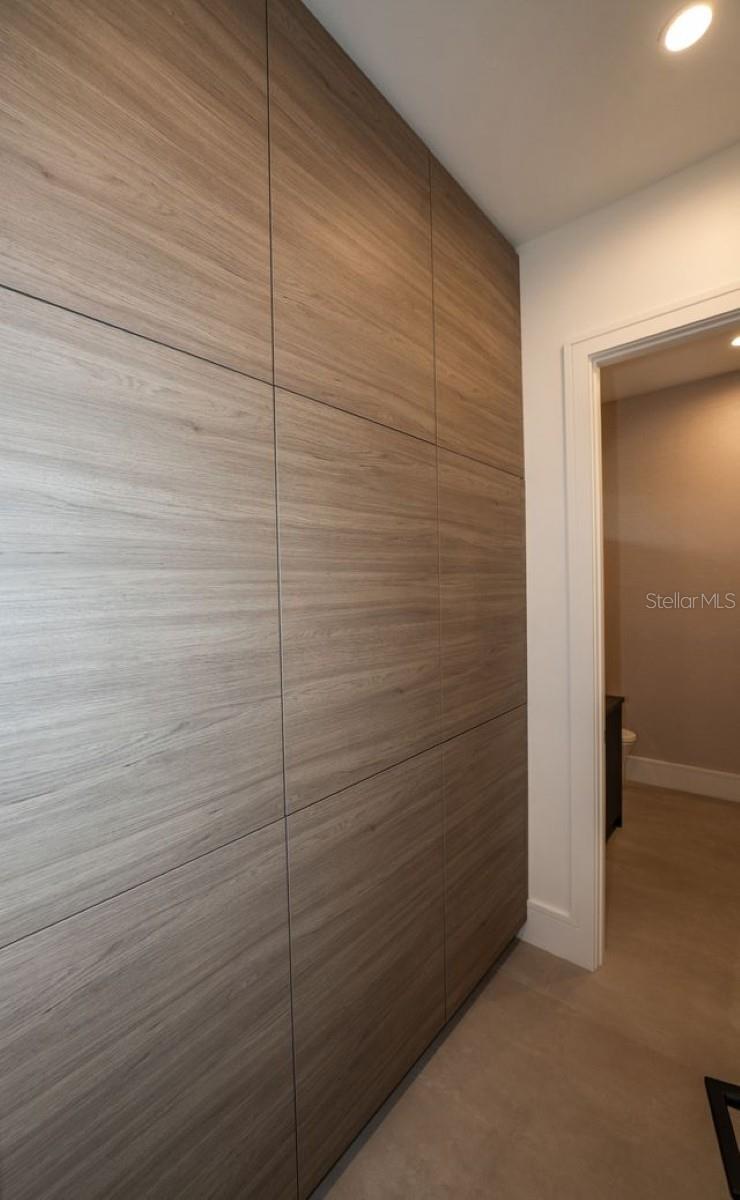 Image 40 of 83 For 3010 Trilby Avenue