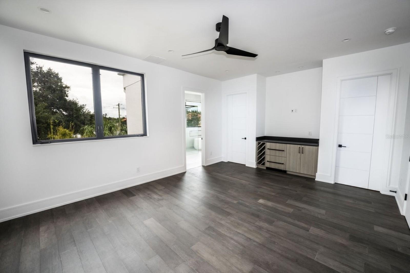 Image 50 of 83 For 3010 Trilby Avenue