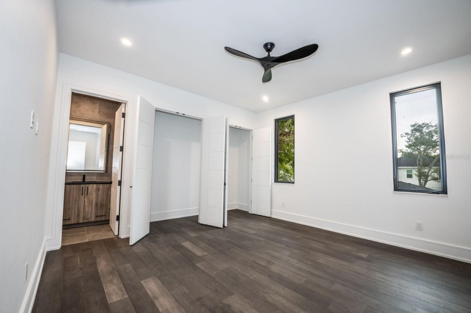 Image 65 of 83 For 3010 Trilby Avenue