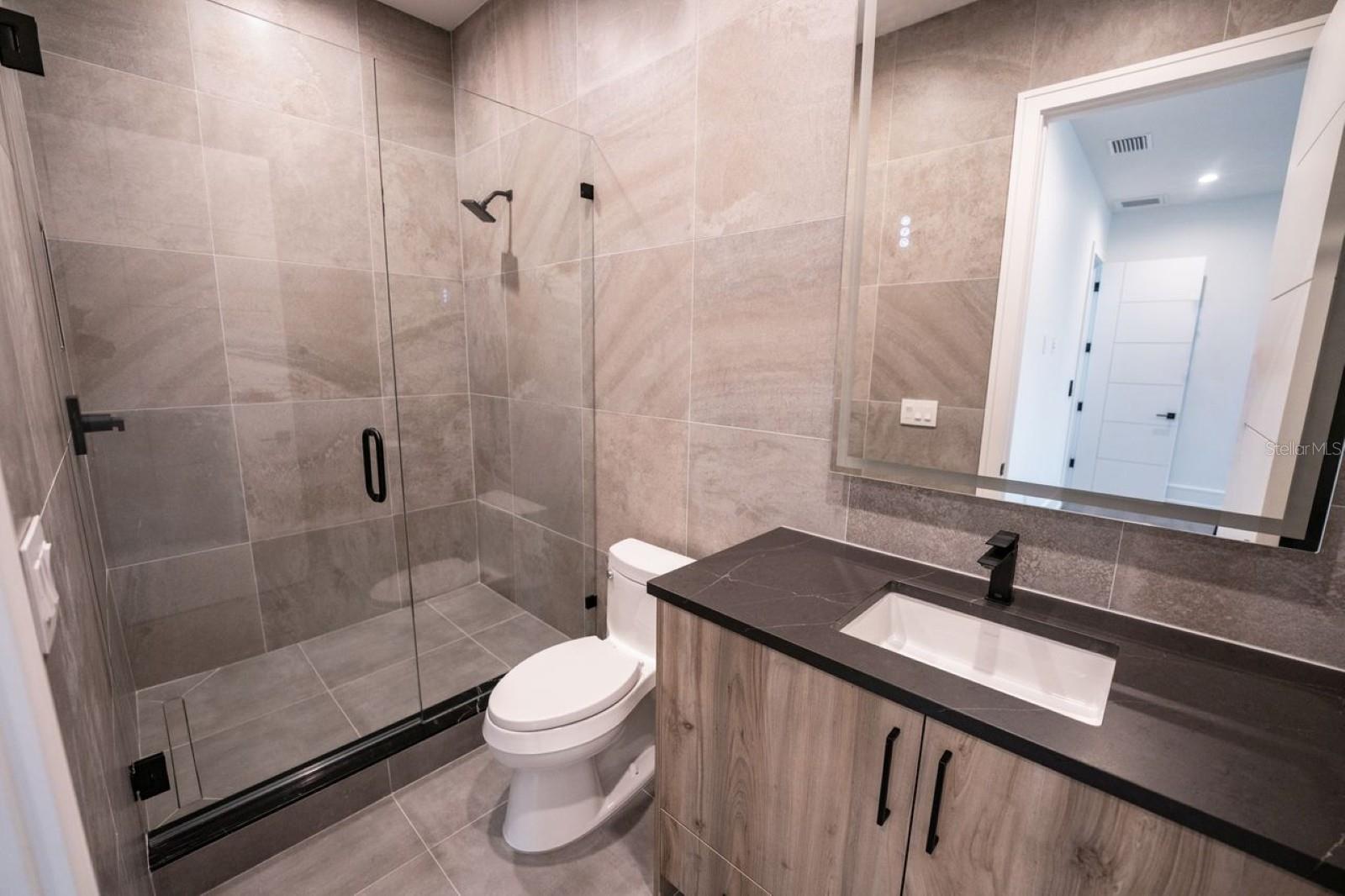 Image 66 of 83 For 3010 Trilby Avenue