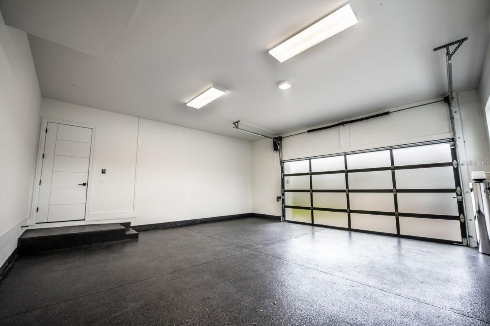 Image 76 of 83 For 3010 Trilby Avenue