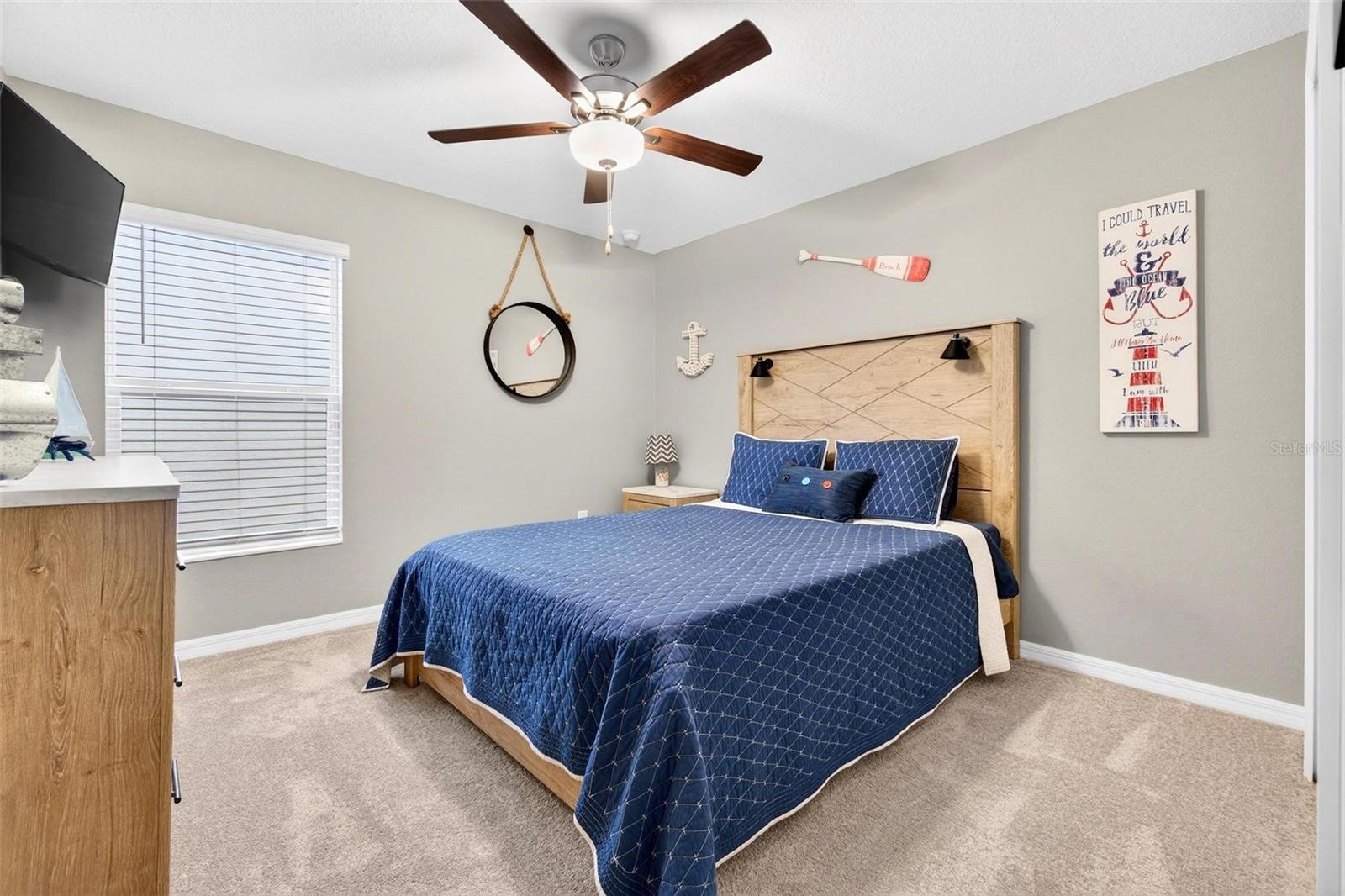 Image 19 of 31 For 12028 Blue Diamond Trail