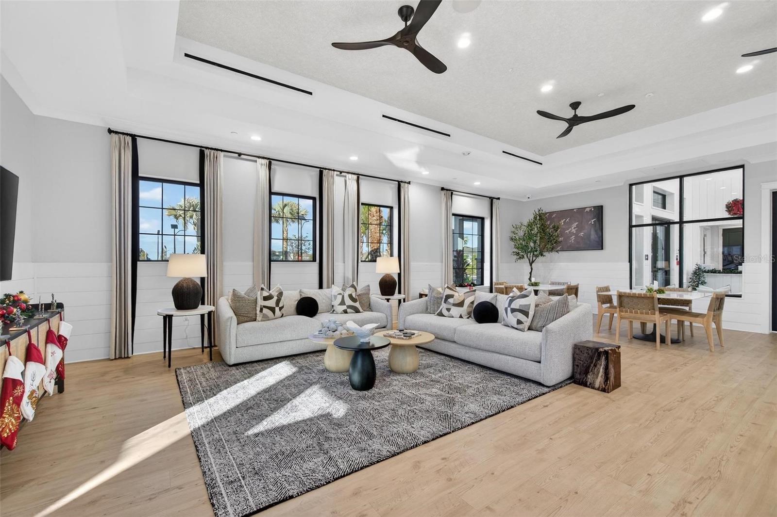 Image 26 of 31 For 12028 Blue Diamond Trail