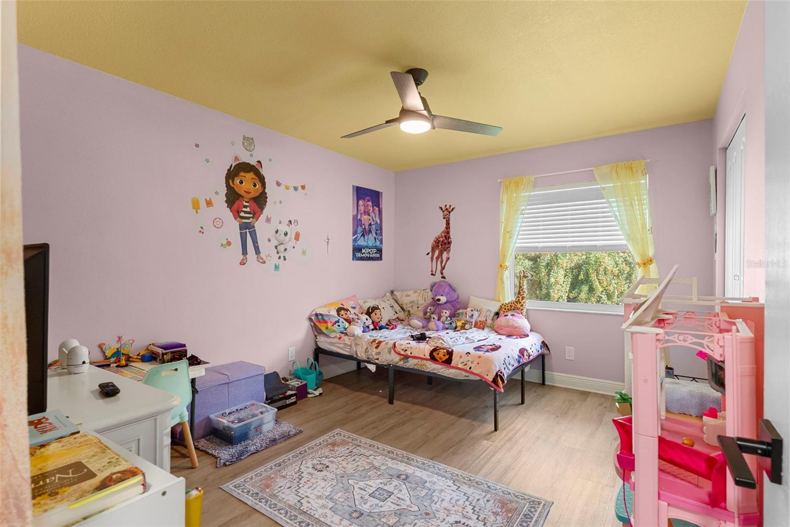 Image 17 of 31 For 9693 58th Street N