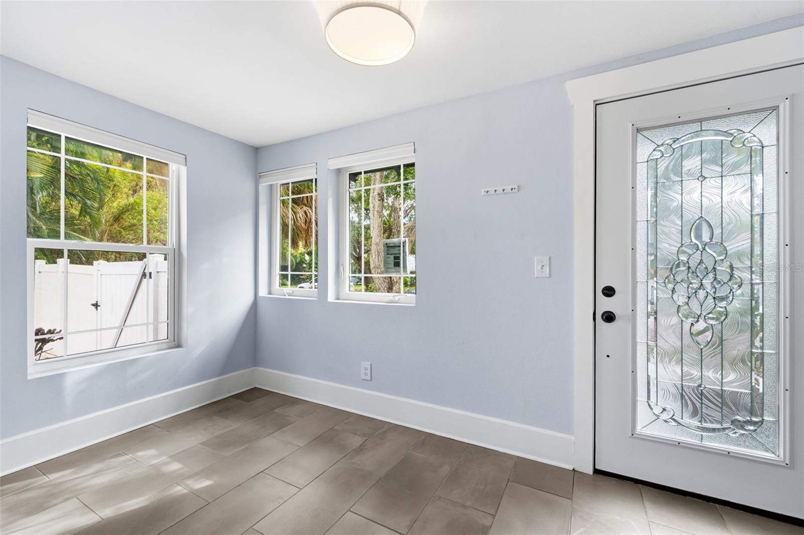 Image 12 of 44 For 313 23rd Avenue N