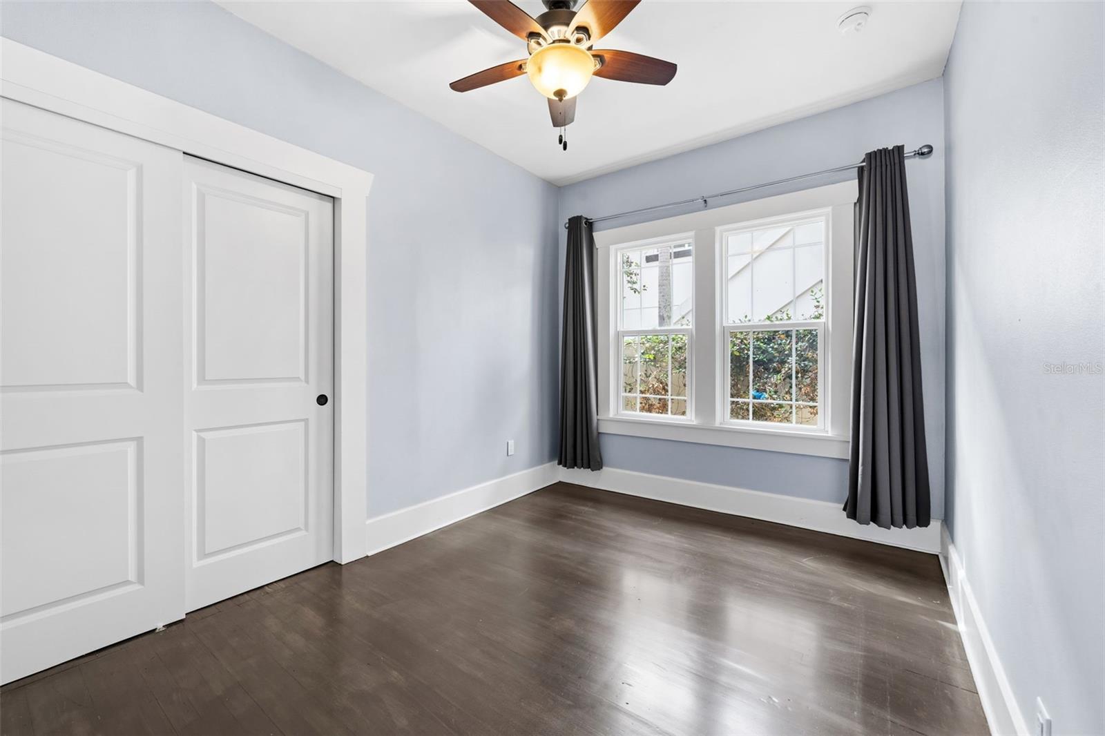 Image 8 of 44 For 313 23rd Avenue N