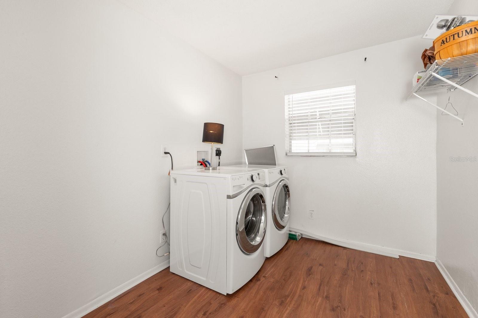 Image 15 of 25 For 200 Country Club Drive 906