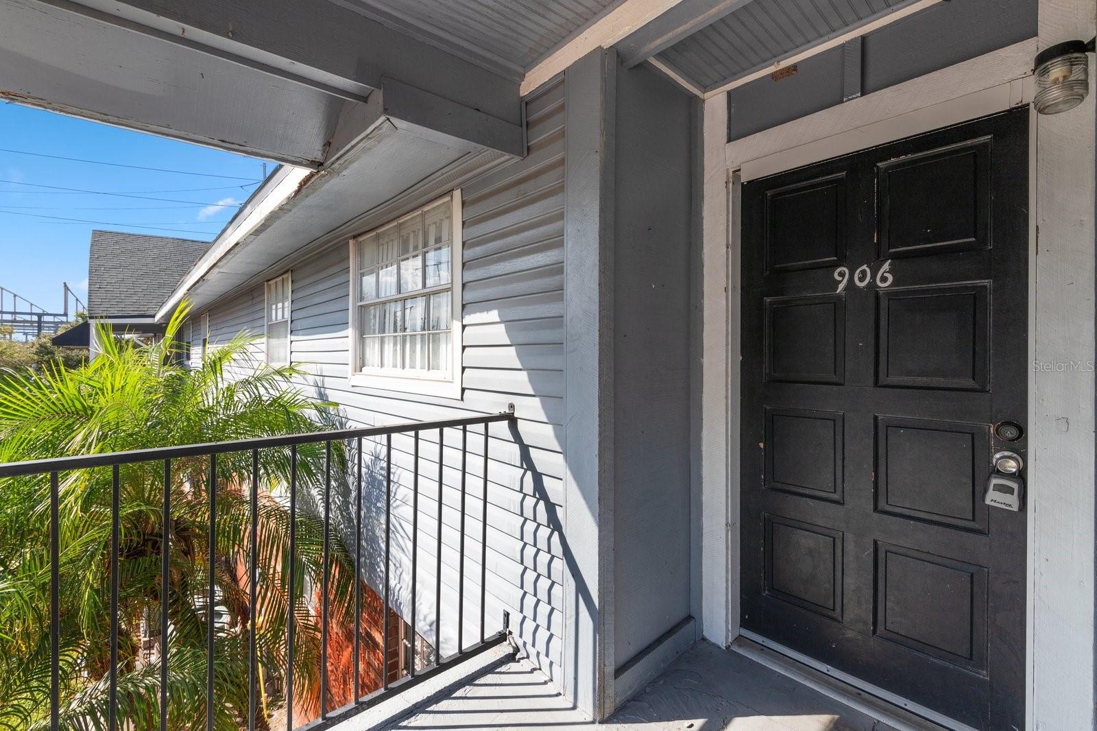 Image 3 of 25 For 200 Country Club Drive 906