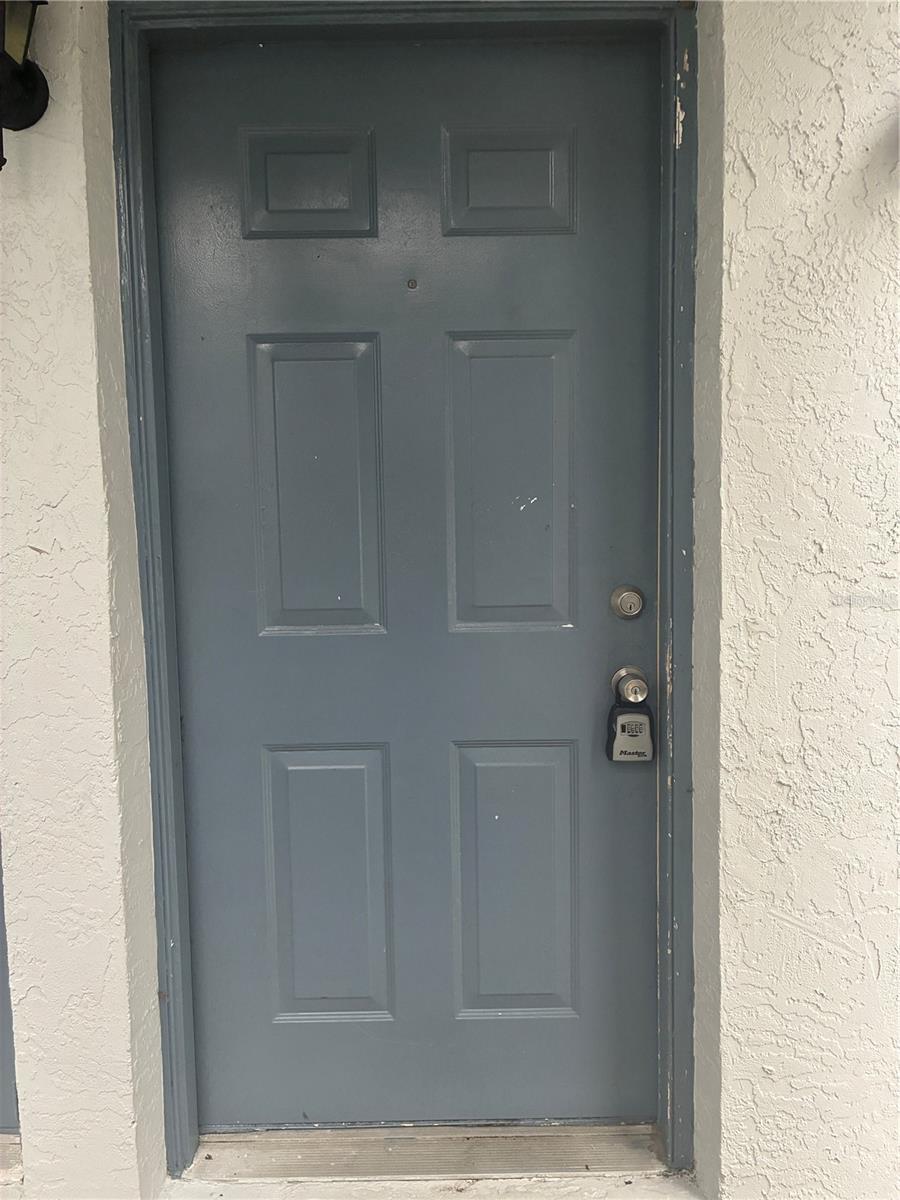 Image 2 of 16 For 7193 E Bank Dr