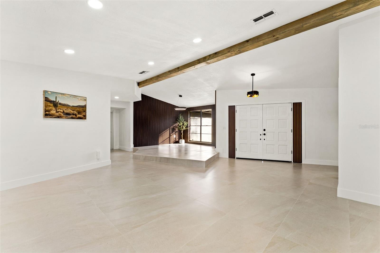 Image 13 of 87 For 8019 River Country Drive