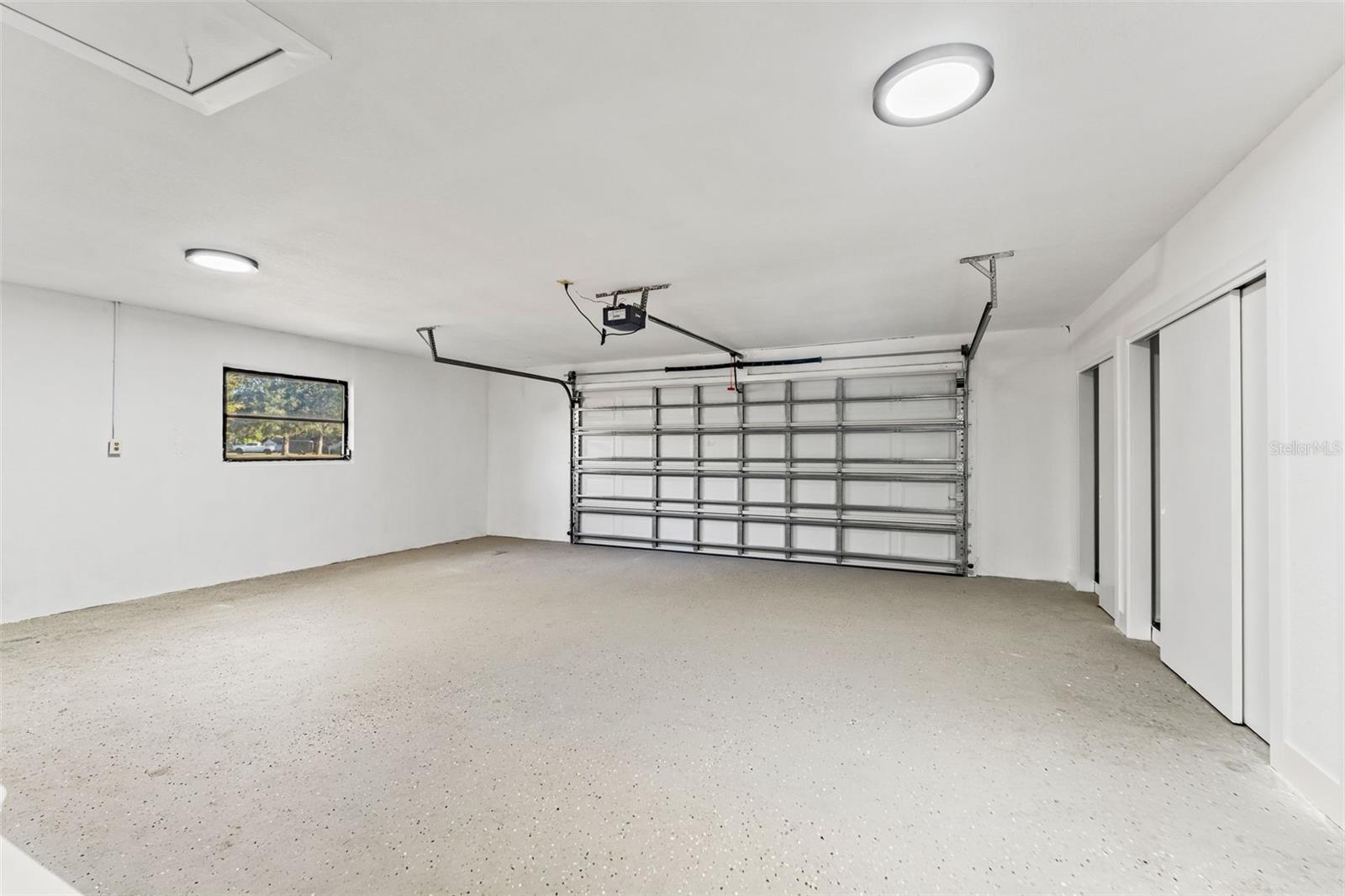 Image 37 of 87 For 8019 River Country Drive