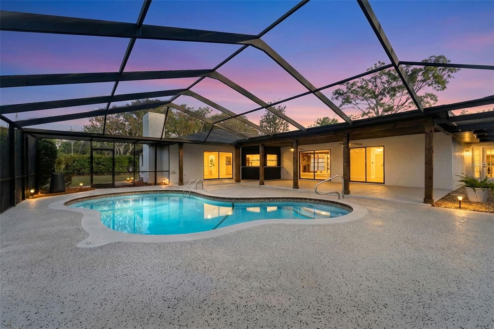 Image 76 of 87 For 8019 River Country Drive