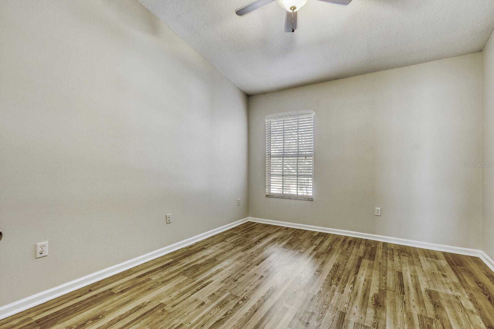 Image 19 of 23 For 4908 Pond Ridge Drive