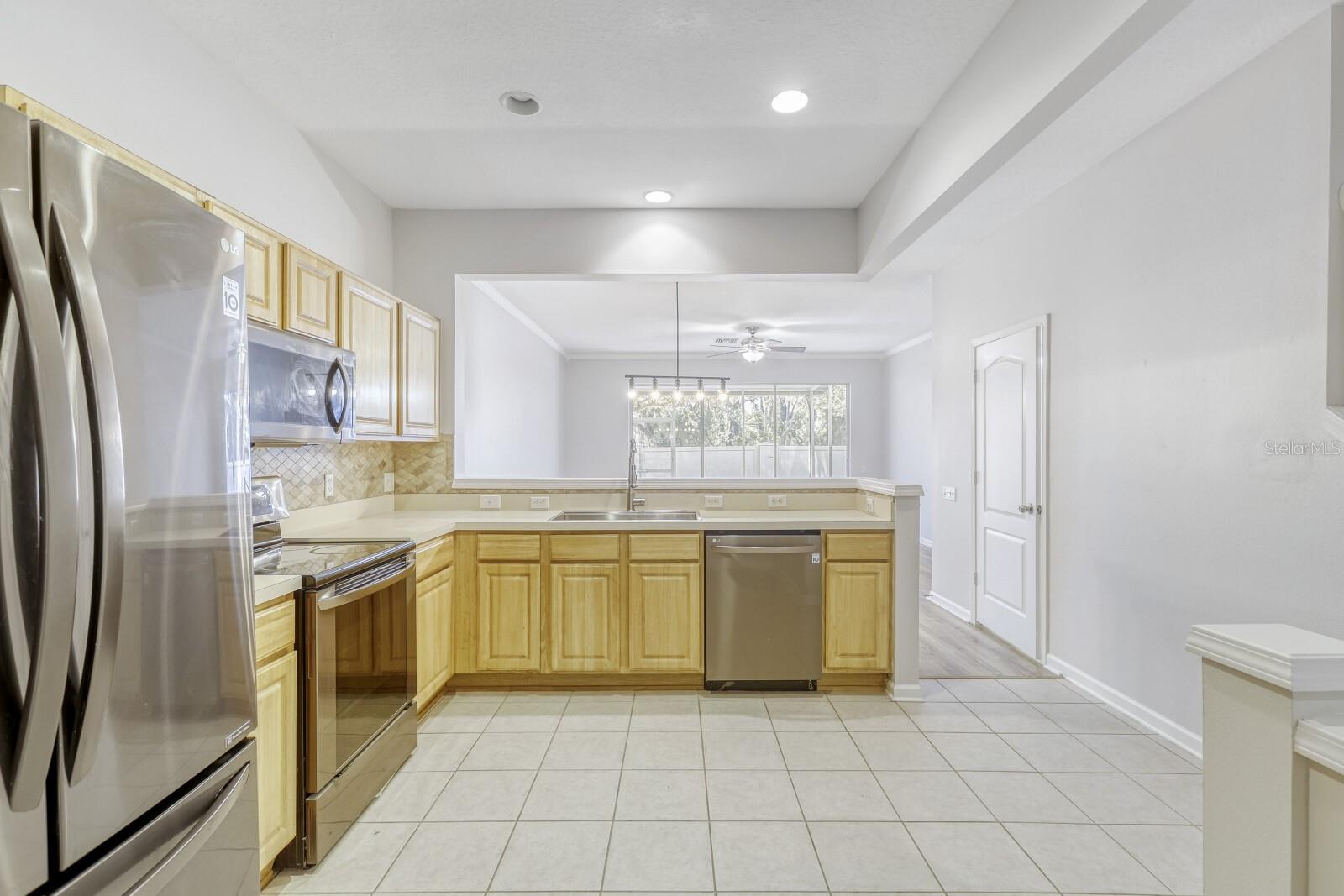 Image 6 of 23 For 4908 Pond Ridge Drive