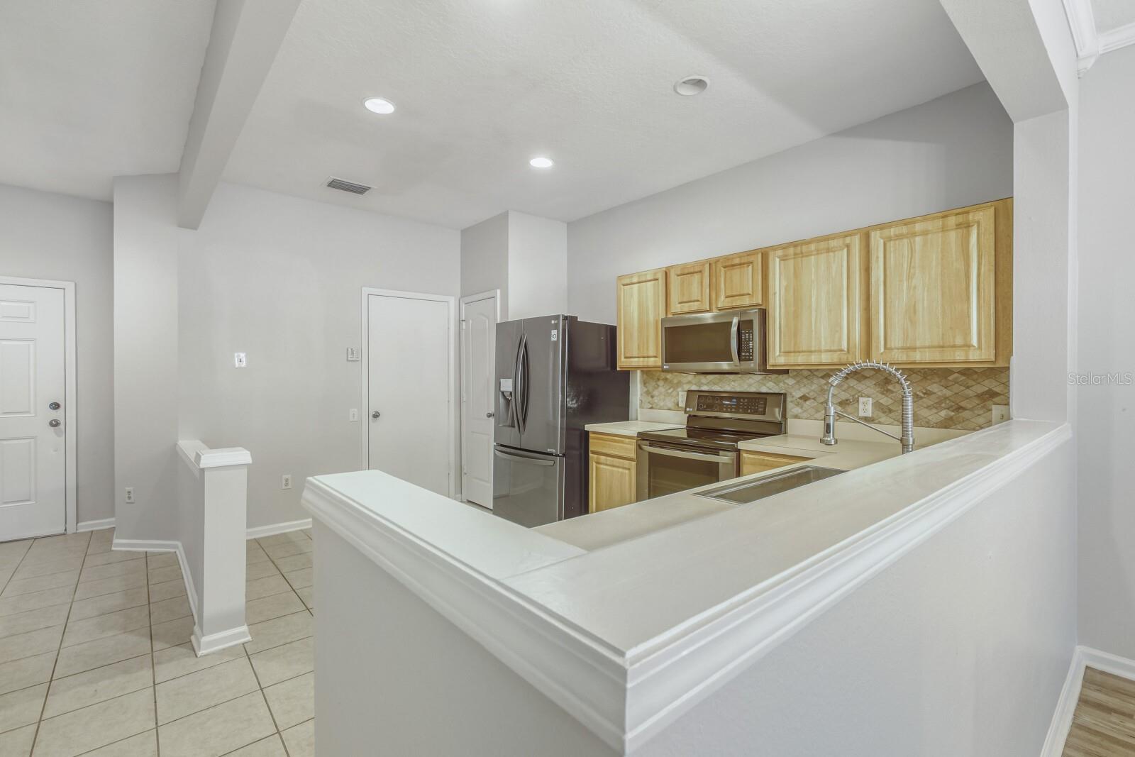 Image 8 of 23 For 4908 Pond Ridge Drive