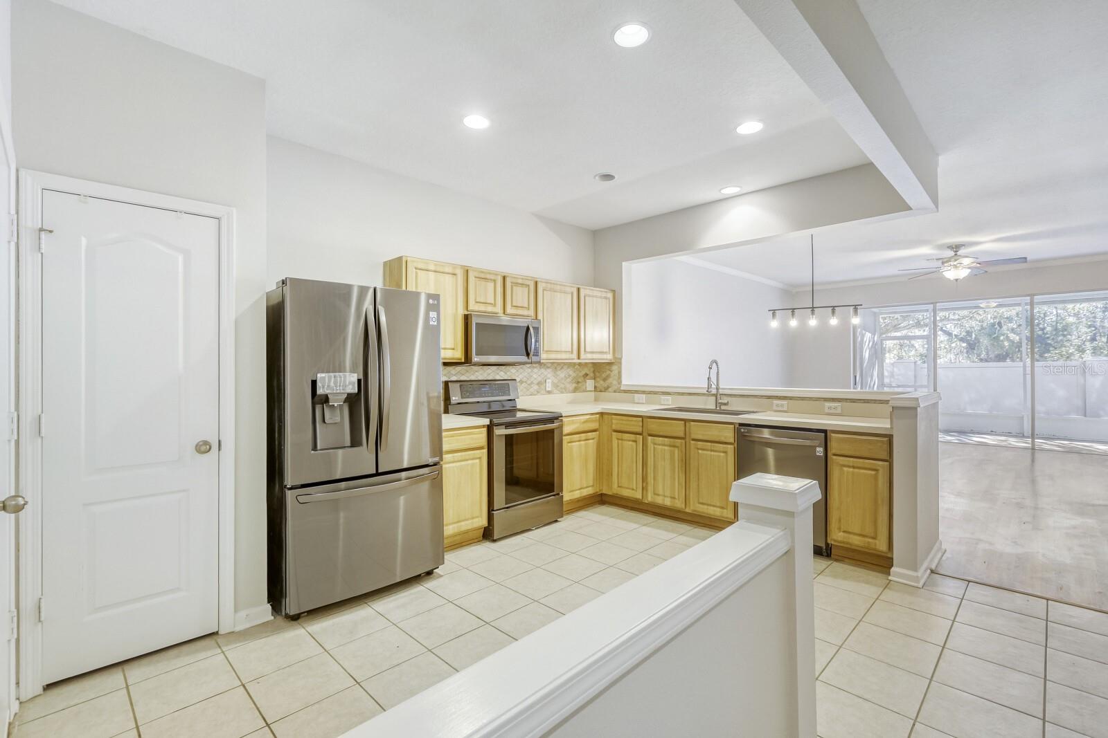 Image 9 of 23 For 4908 Pond Ridge Drive