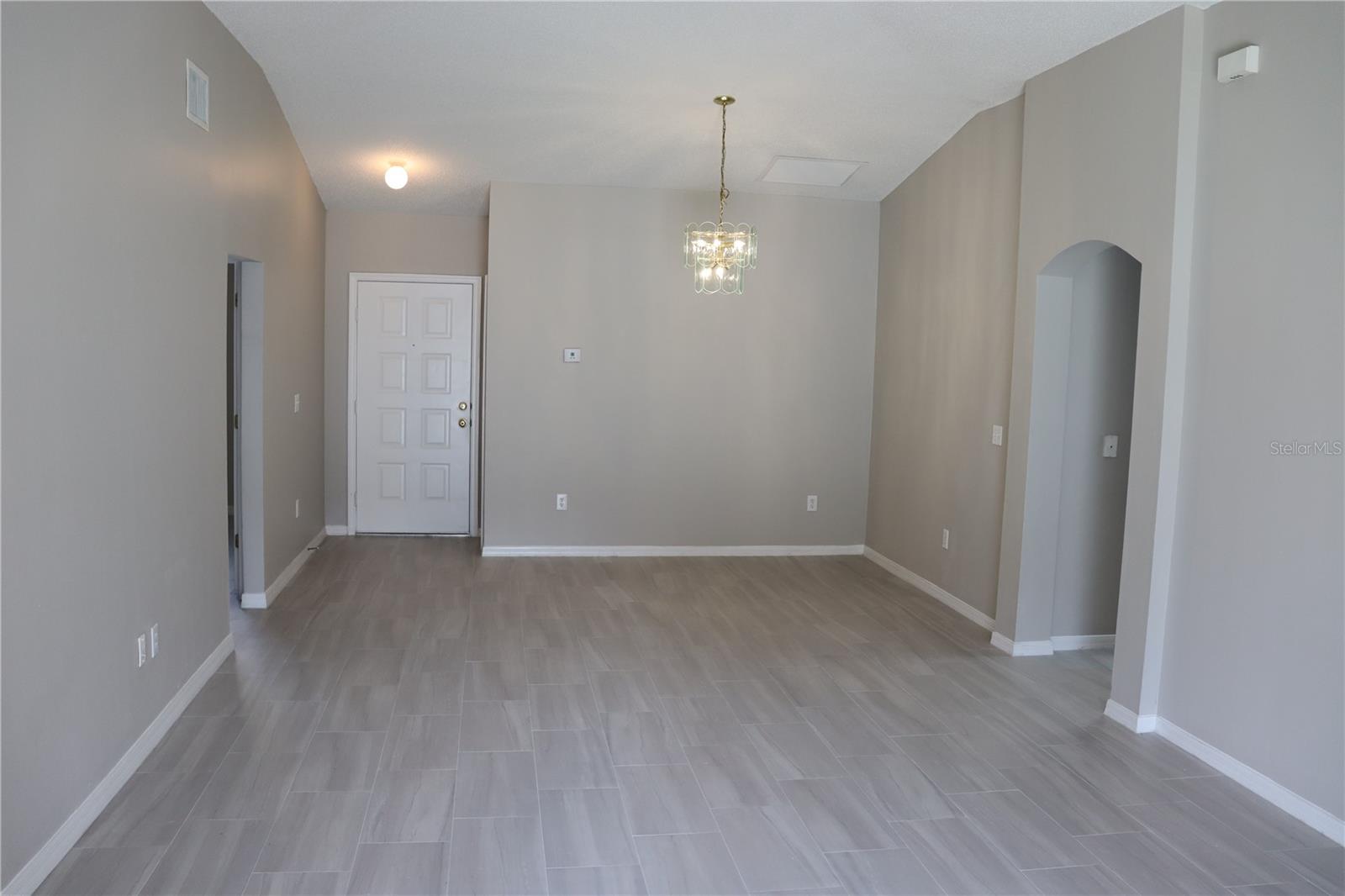 Image 4 of 10 For 6419 Chapel Pines Boulevard