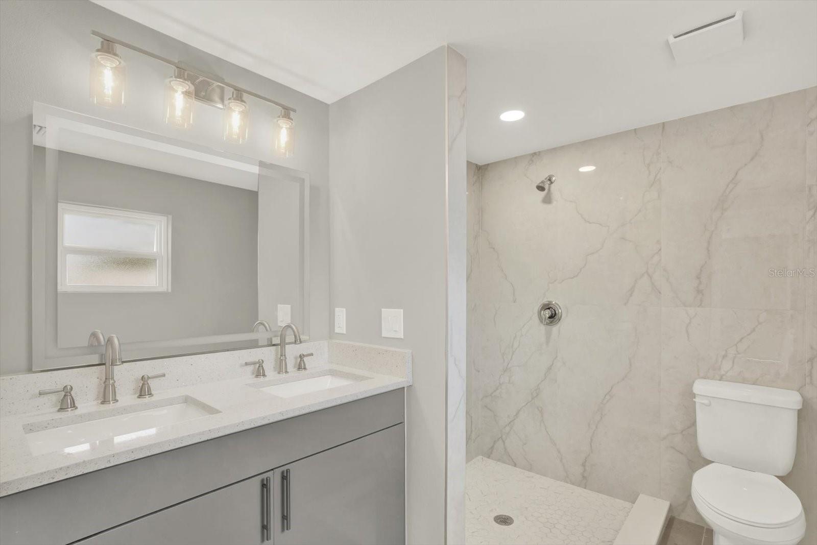 Image 16 of 33 For 12801 College Hill Drive