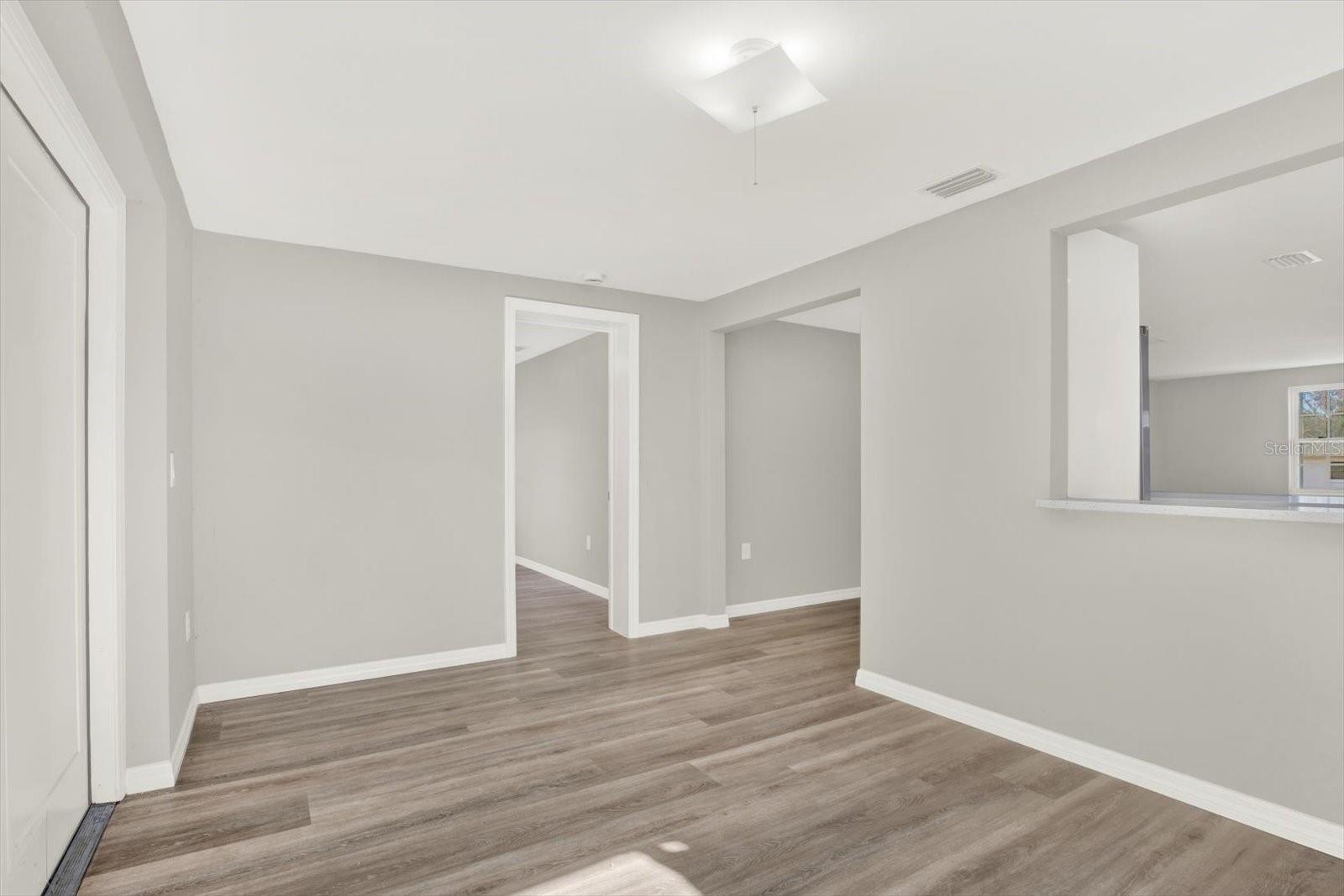 Image 20 of 33 For 12801 College Hill Drive