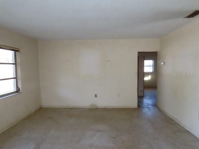 Image 12 of 35 For 9714 53rd Avenue N