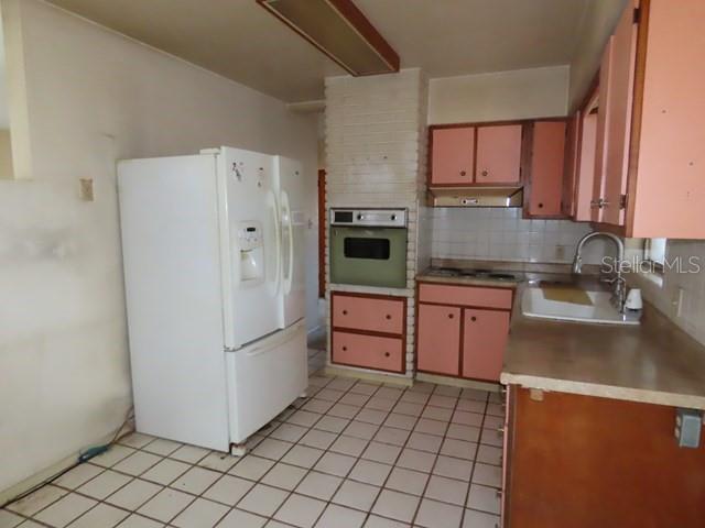 Image 18 of 35 For 9714 53rd Avenue N