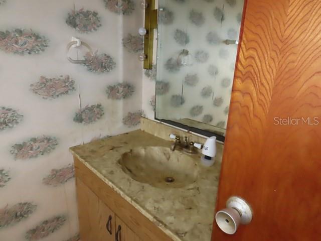 Image 24 of 35 For 9714 53rd Avenue N