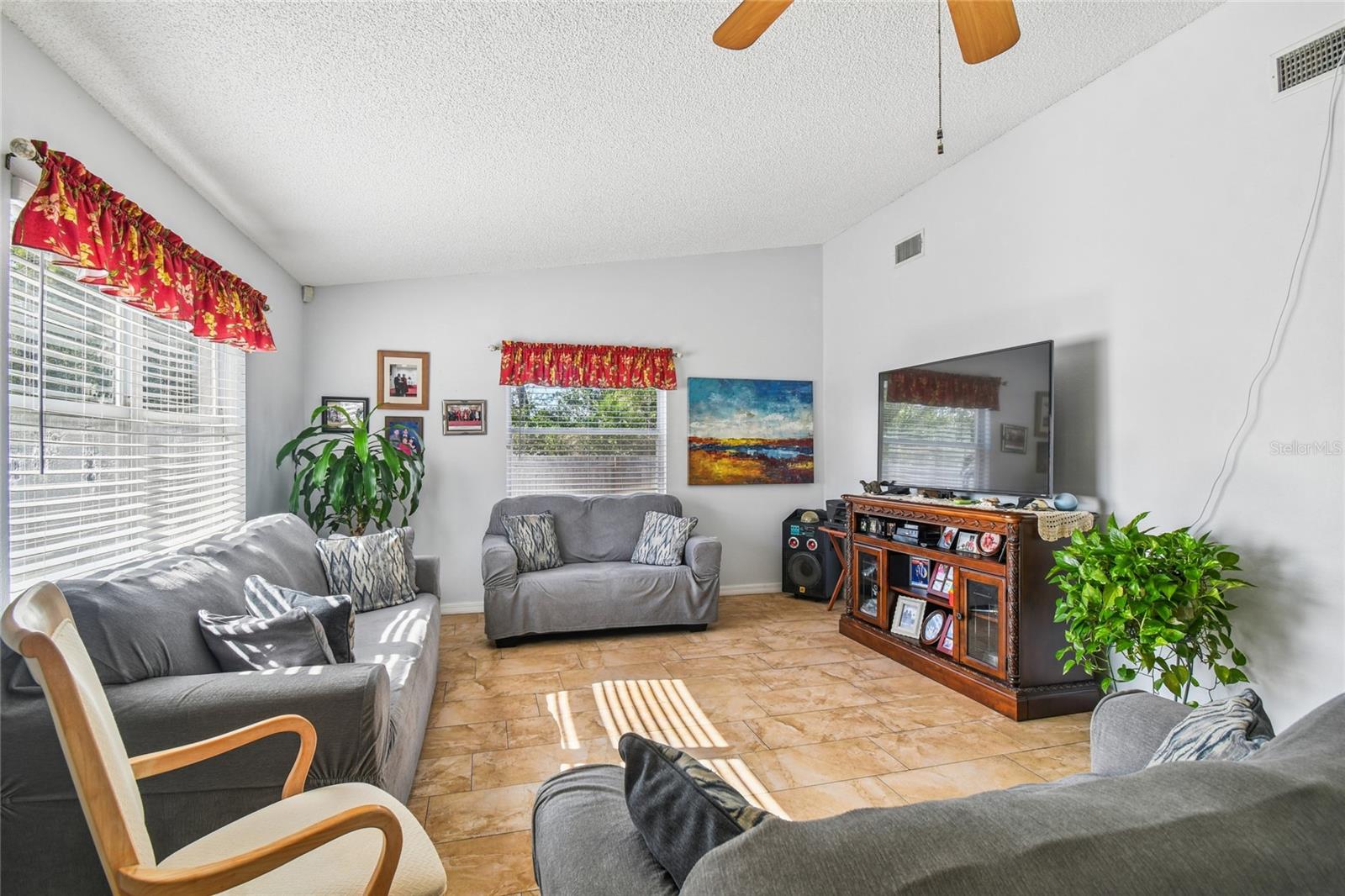 Listing photo id 23 for 13170 Pirate Lane