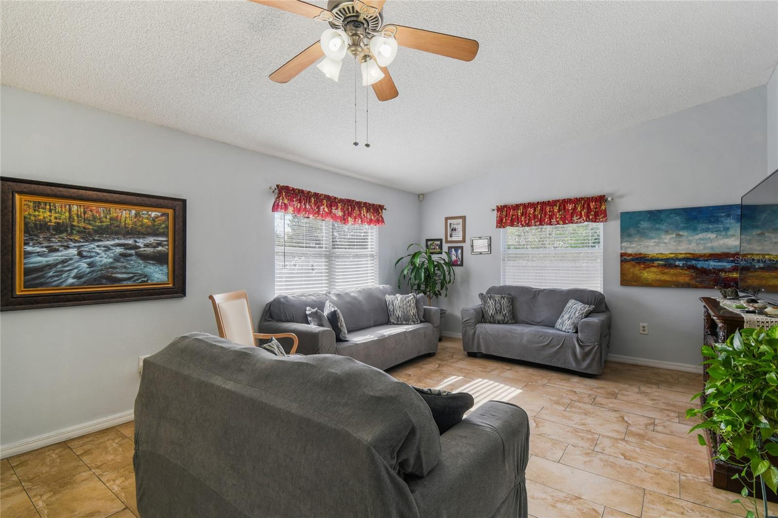 Listing photo id 25 for 13170 Pirate Lane