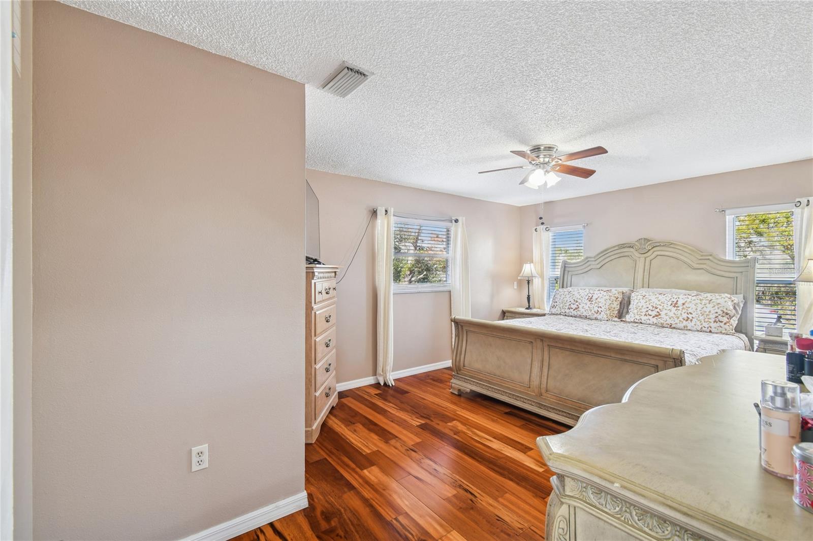 Listing photo id 31 for 13170 Pirate Lane