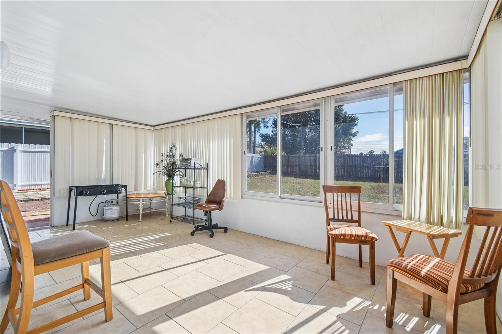 Listing photo id 47 for 13170 Pirate Lane