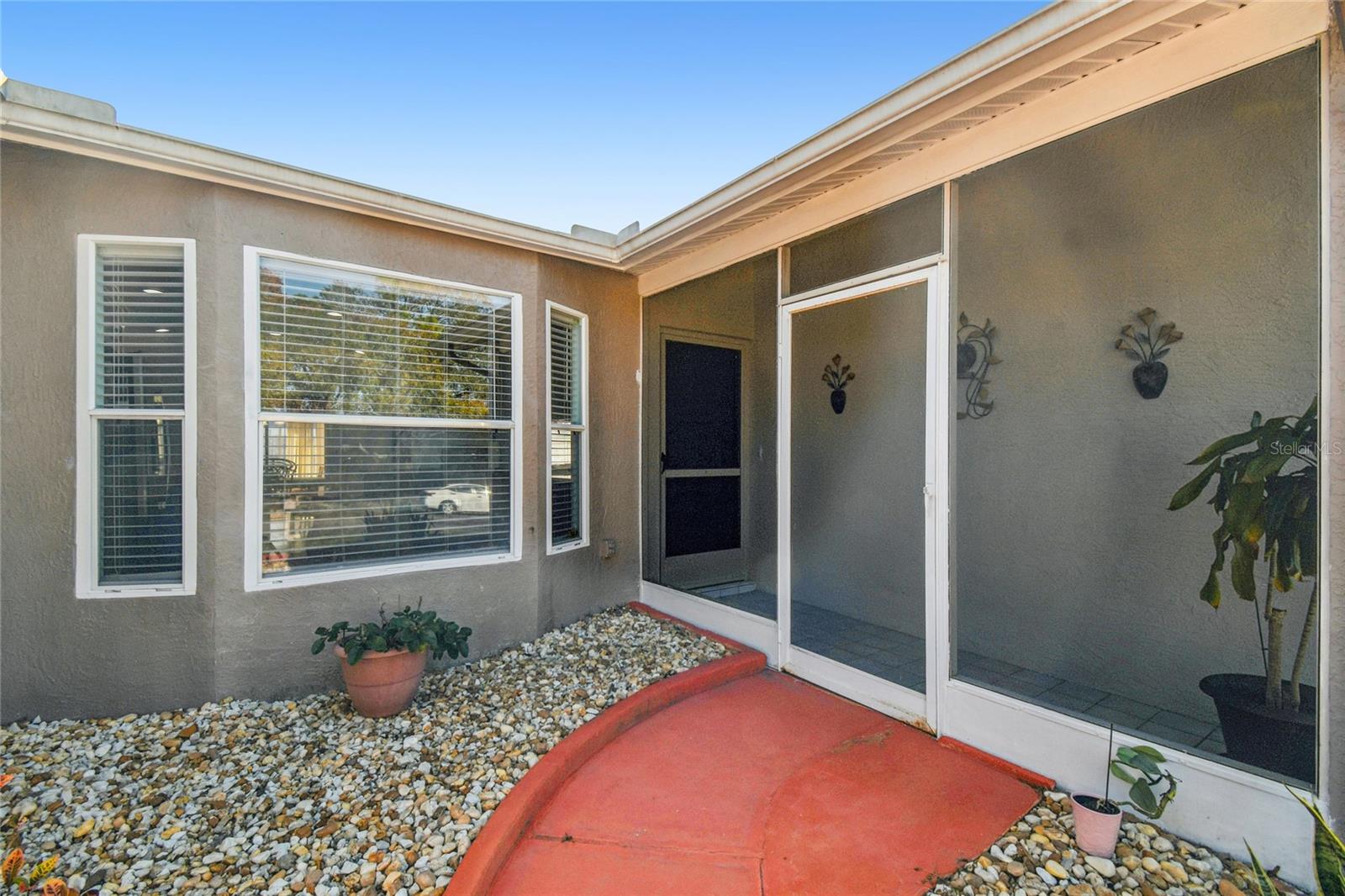 Listing photo id 4 for 13170 Pirate Lane