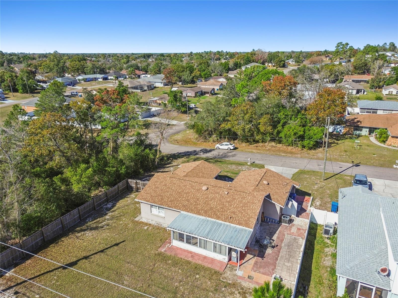 Listing photo id 78 for 13170 Pirate Lane