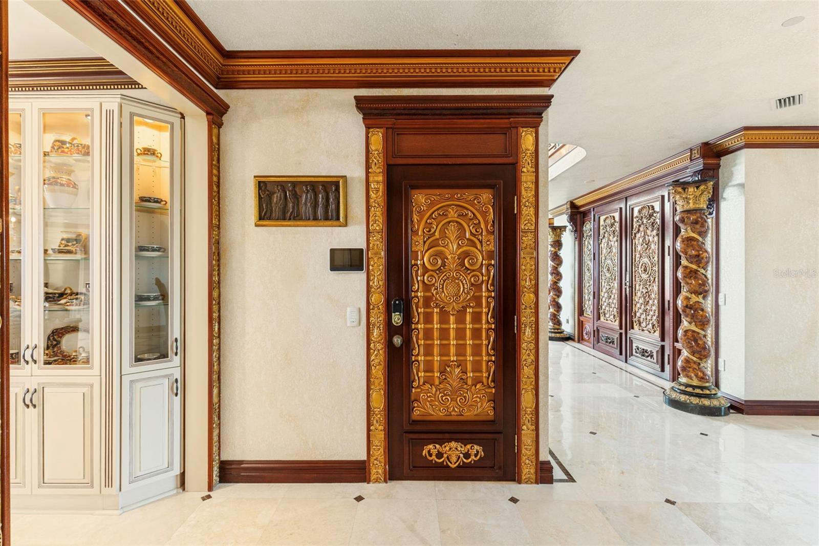 Image 37 of 100 For 2115 Alexis Court