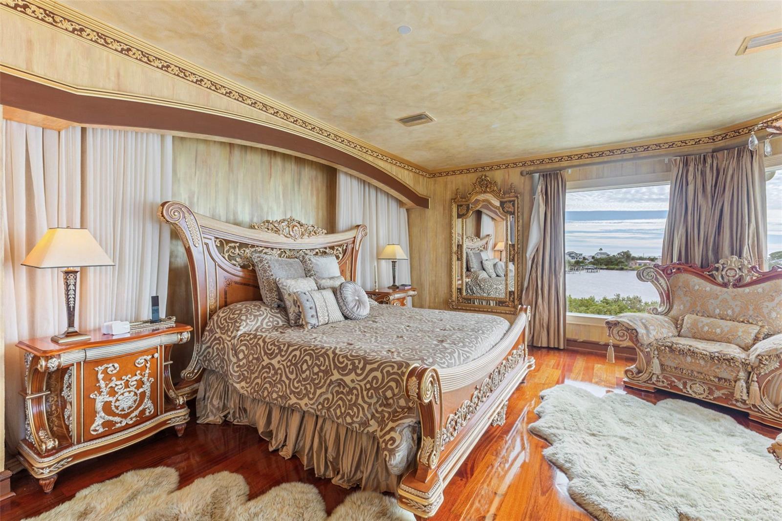 Image 41 of 100 For 2115 Alexis Court