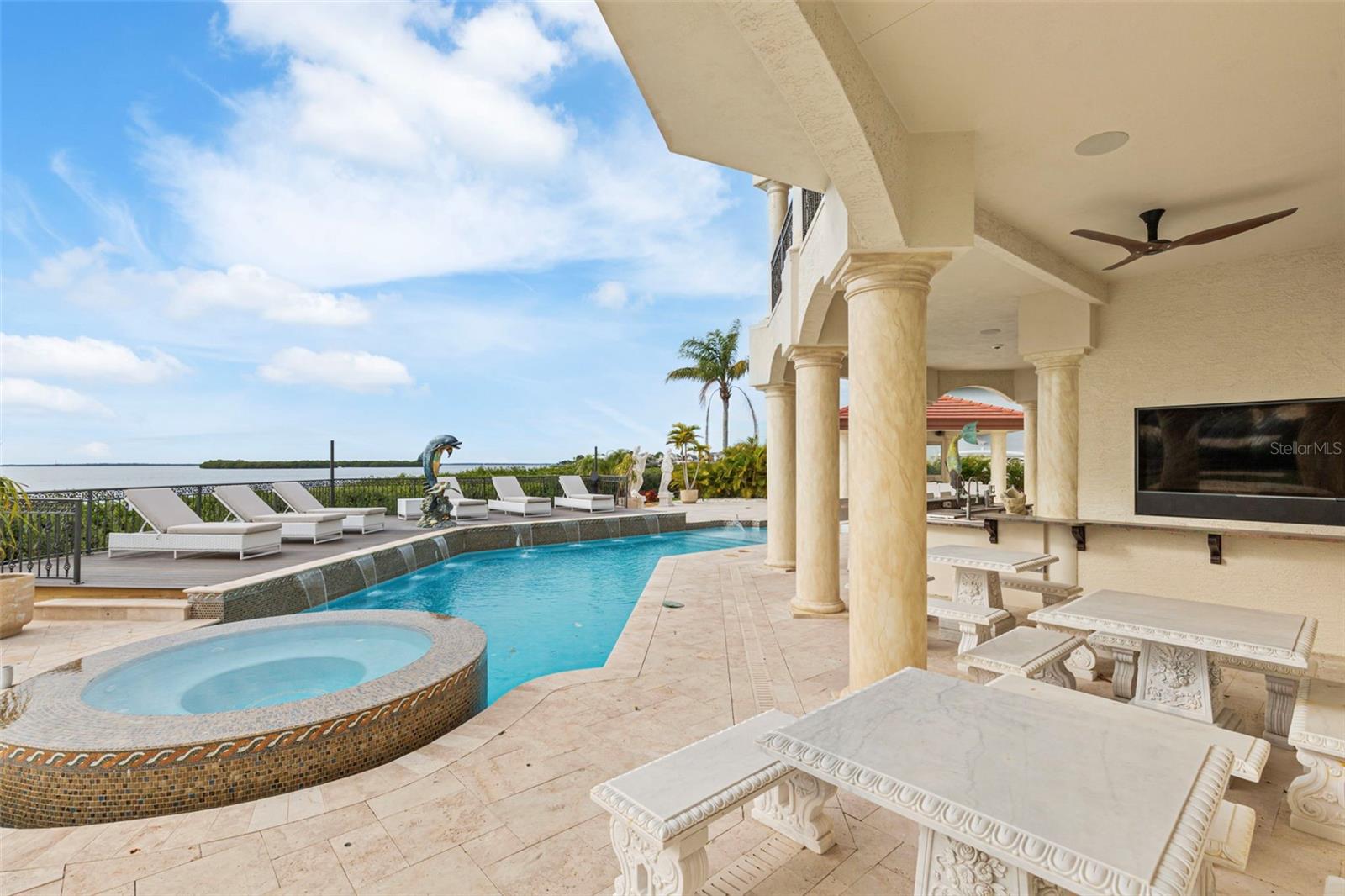 Image 53 of 100 For 2115 Alexis Court