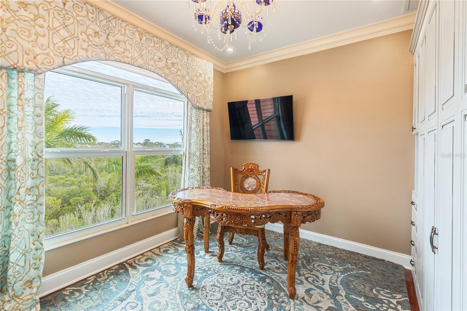 Image 73 of 100 For 2115 Alexis Court