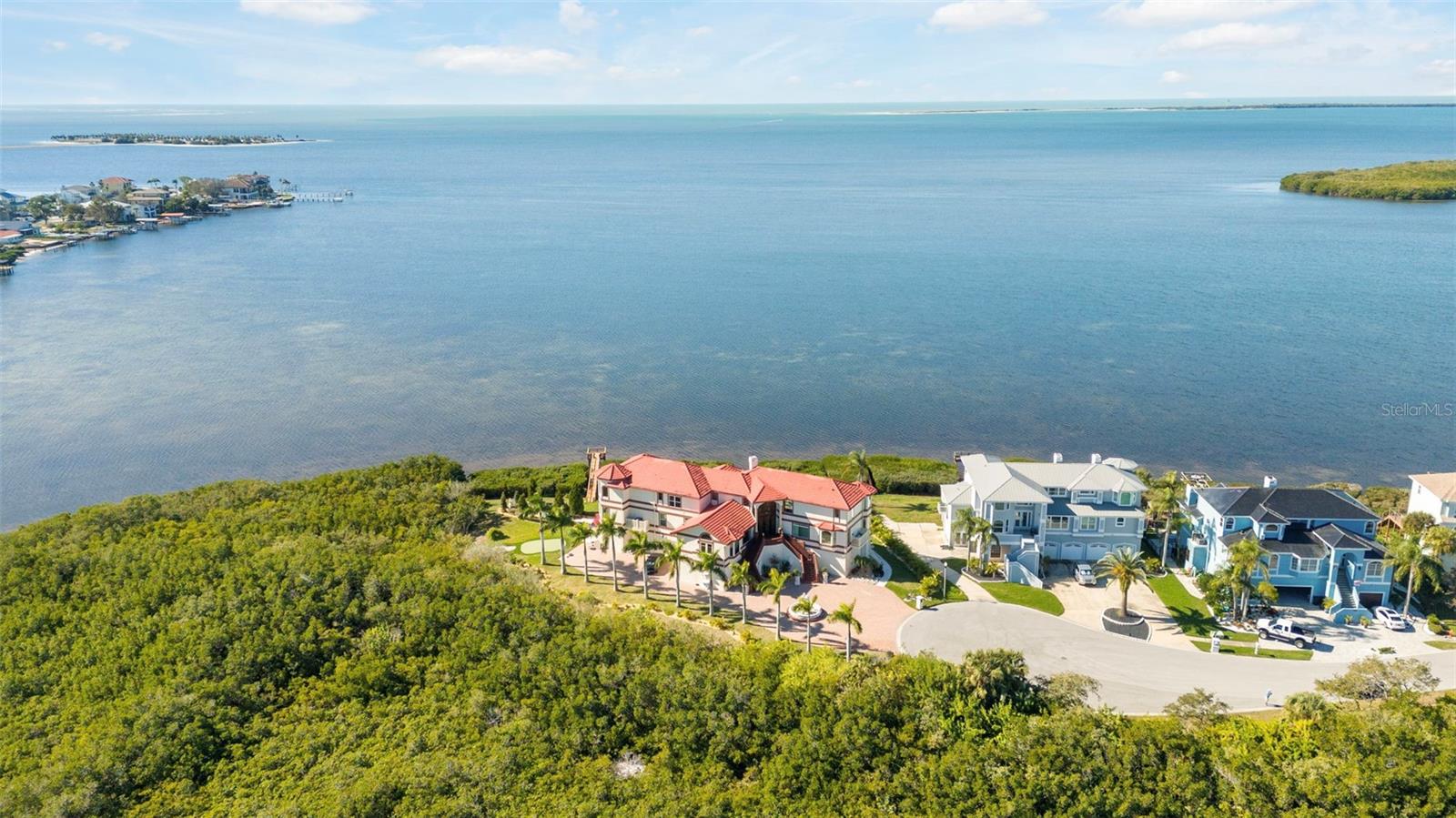 Image 92 of 100 For 2115 Alexis Court