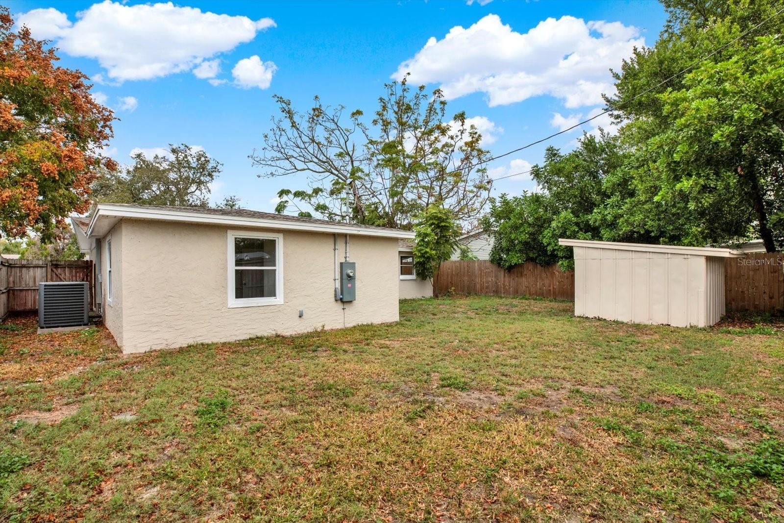 Image 29 of 32 For 5038 Galaxy Drive