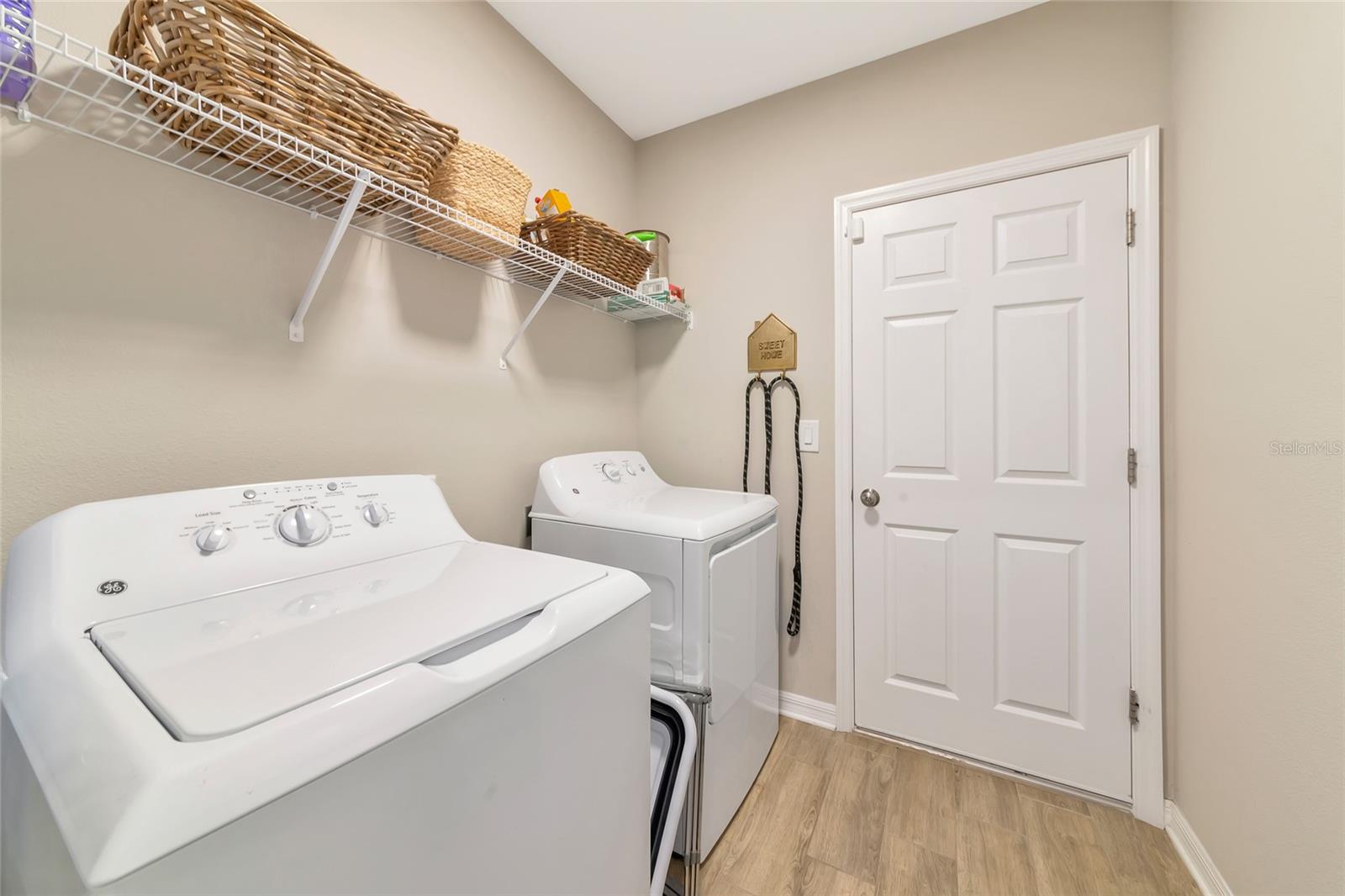 Image 38 of 44 For 5307 Senza Trail