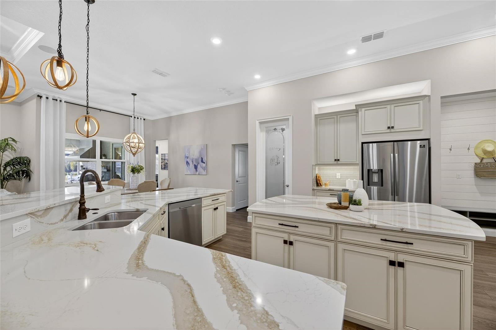 Listing photo id 31 for 851 Manns Harbor Drive