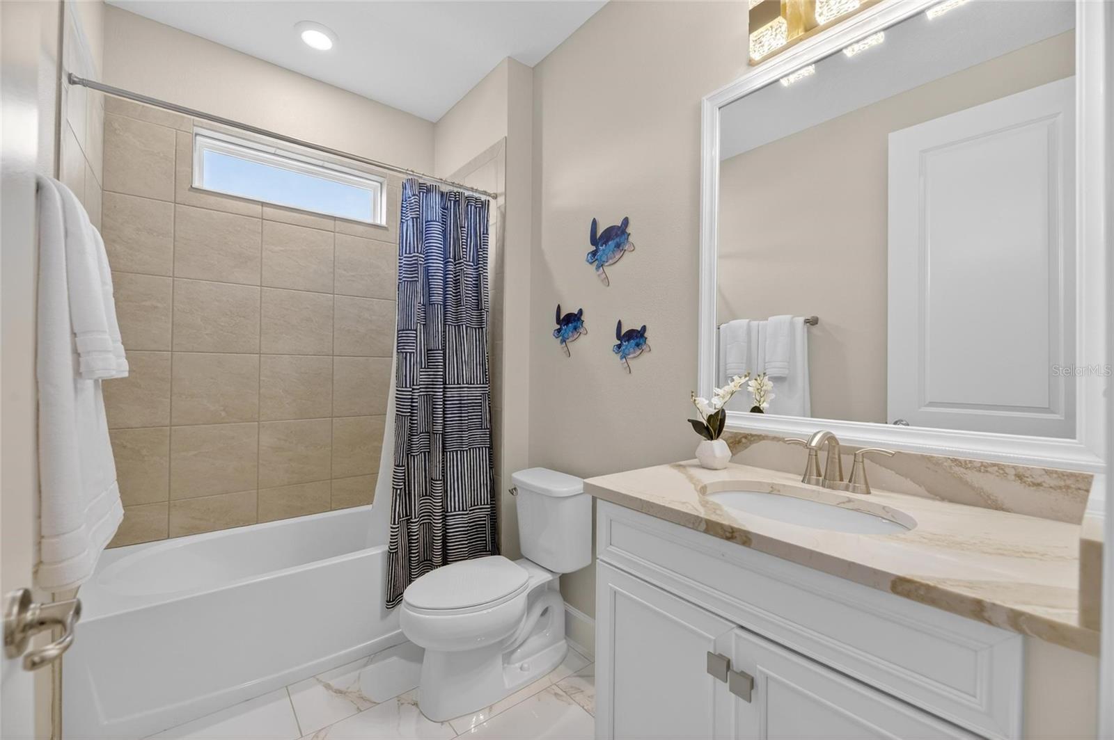 Listing photo id 66 for 851 Manns Harbor Drive