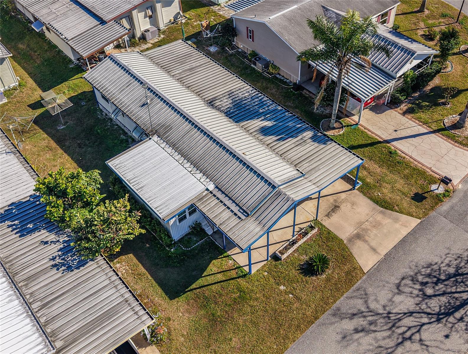 Image 24 of 37 For 5248 Antigua Drive