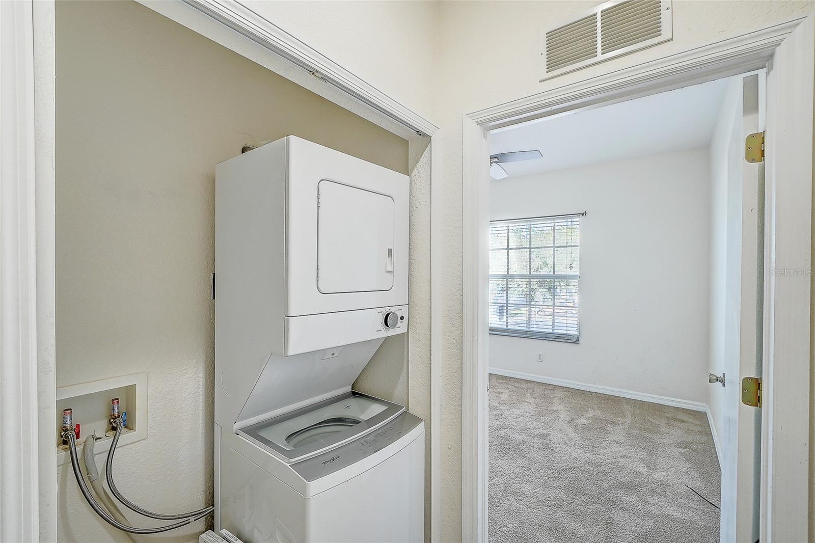 Image 16 of 23 For 8380 Bernwood Cove Loop 608