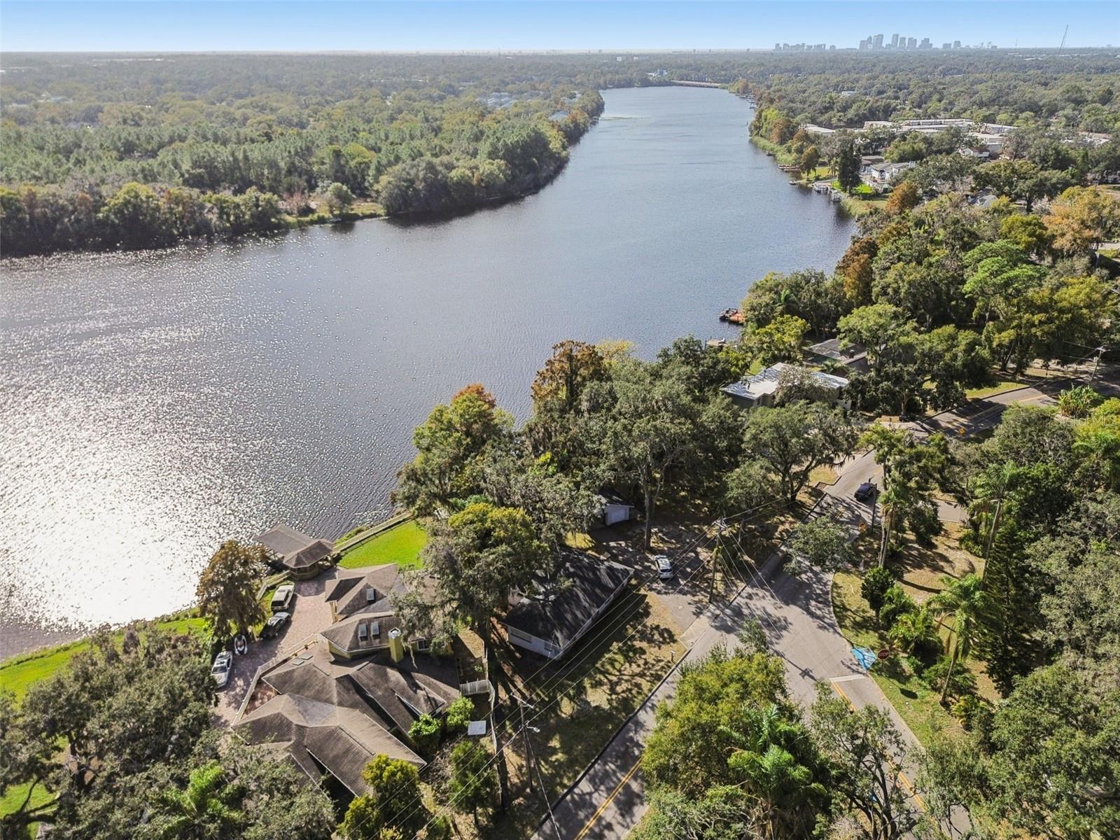 Image 31 of 32 For 4601 River Hills Drive