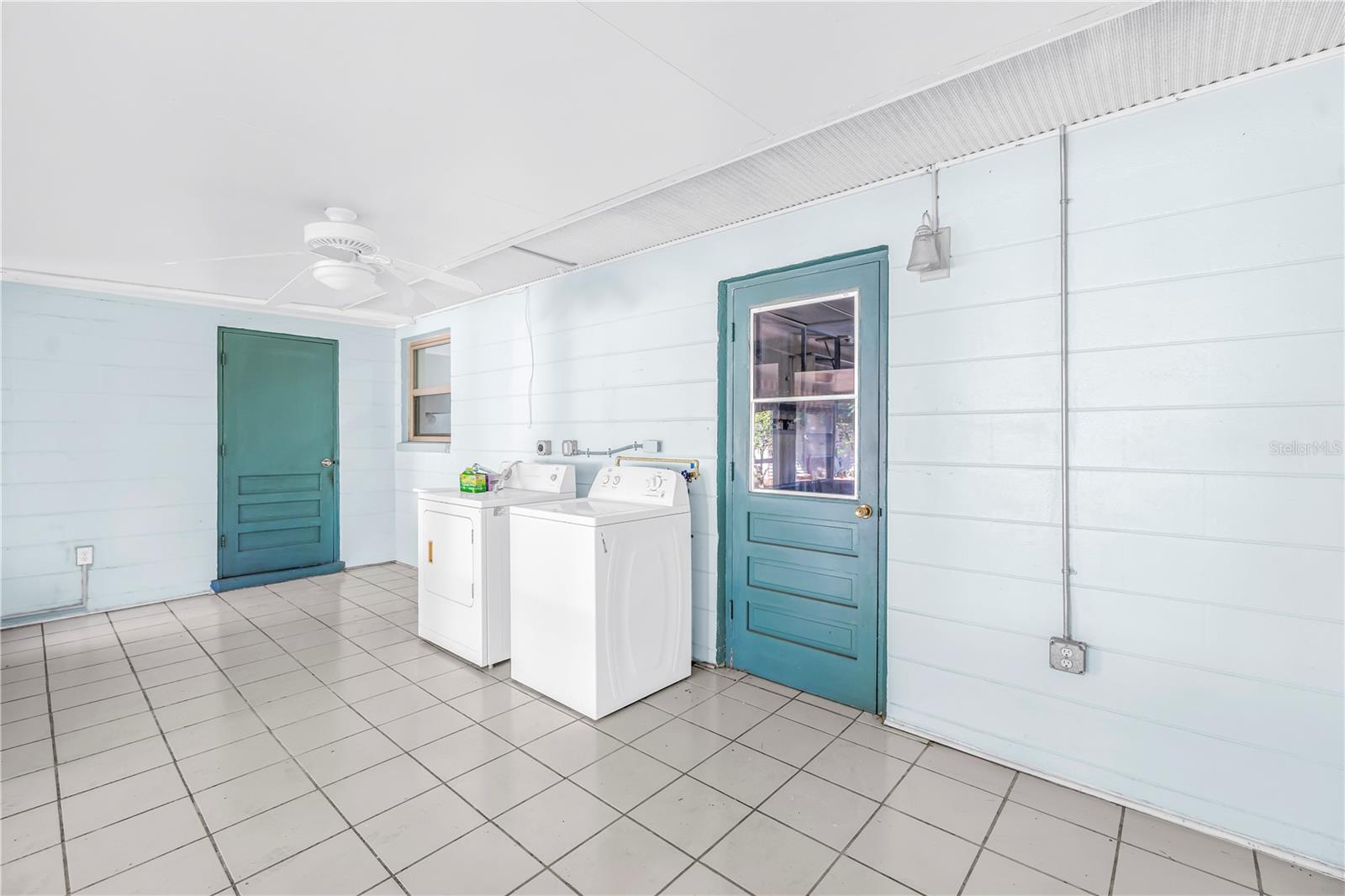 Image 13 of 24 For 11343 87th Avenue