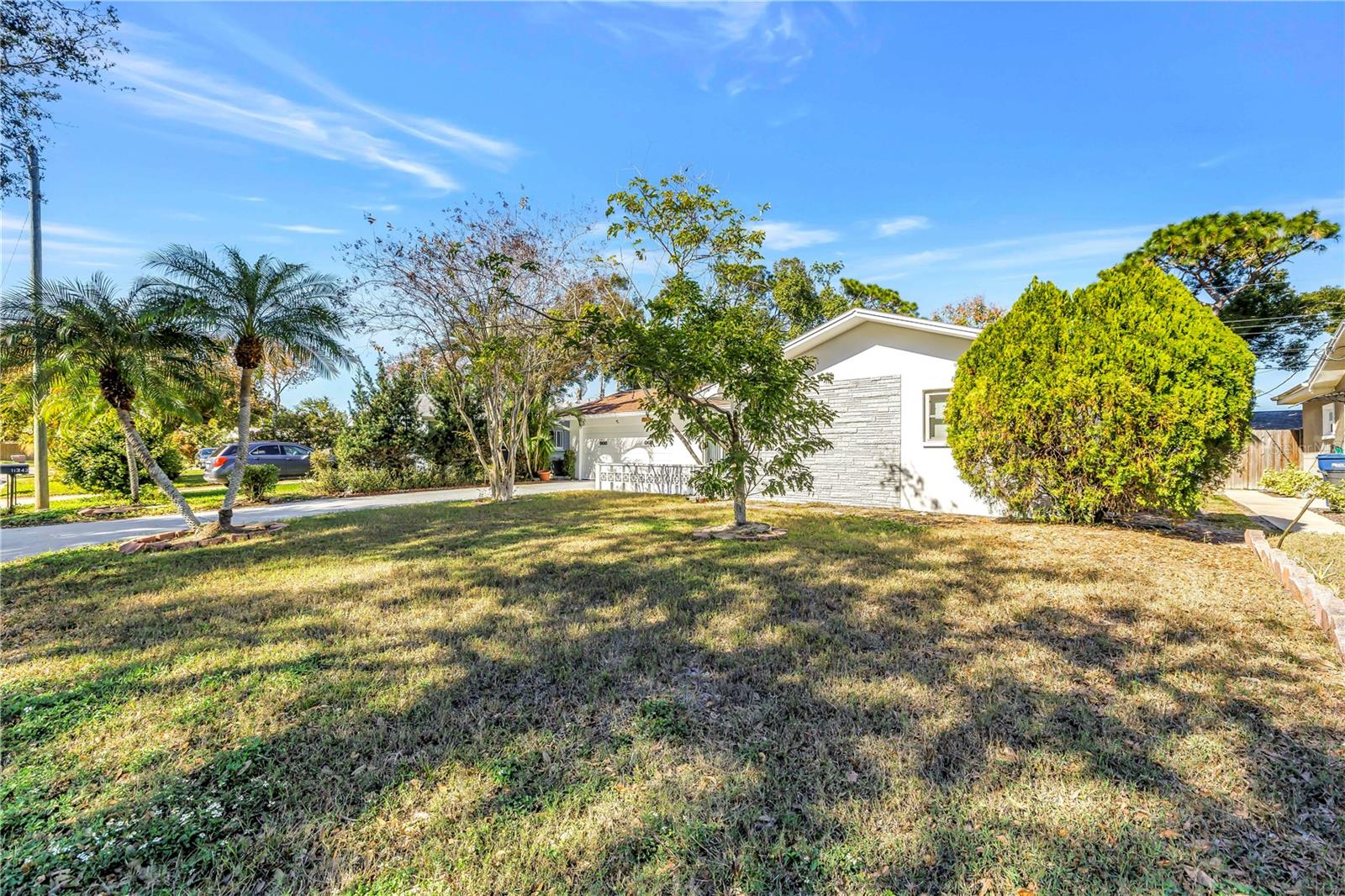 Image 18 of 24 For 11343 87th Avenue