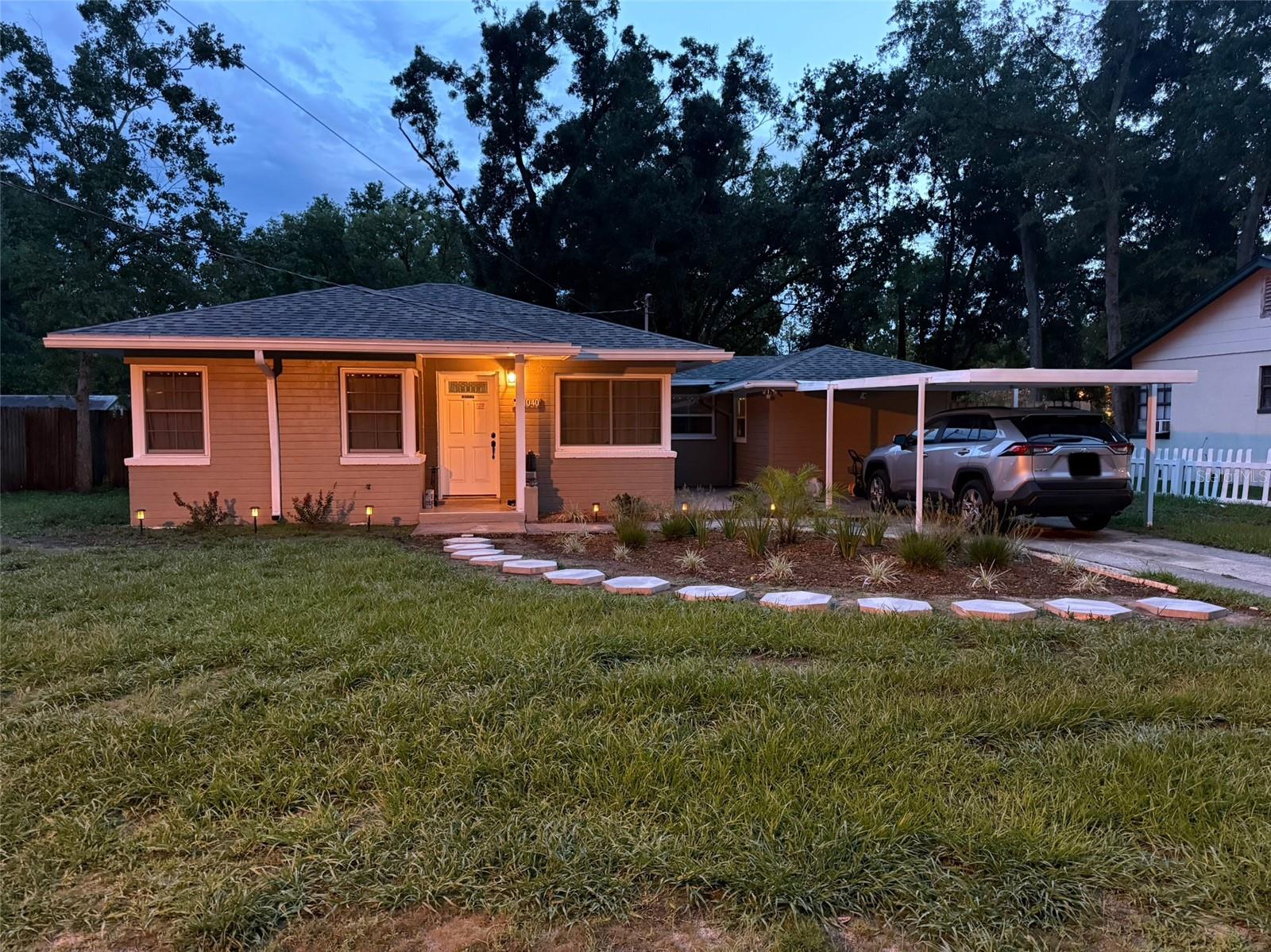 Image 7 of 33 For 1040 Dorothy Street