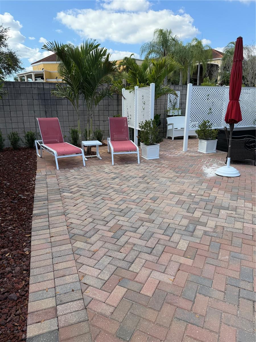 Image 4 of 15 For 6731 Amanda Vista Circle